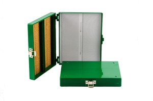 Etui na szkiełka mikroskopowe 100 miejsc z korkową wyściółką zielone