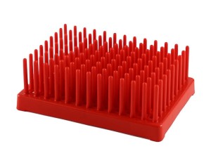 Statyw na probówki jeż, 96 miejsc fi 13 mm czerwony
